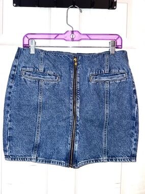 Old Navy Mid Rise Denim Zipper Front Mini Skirt
